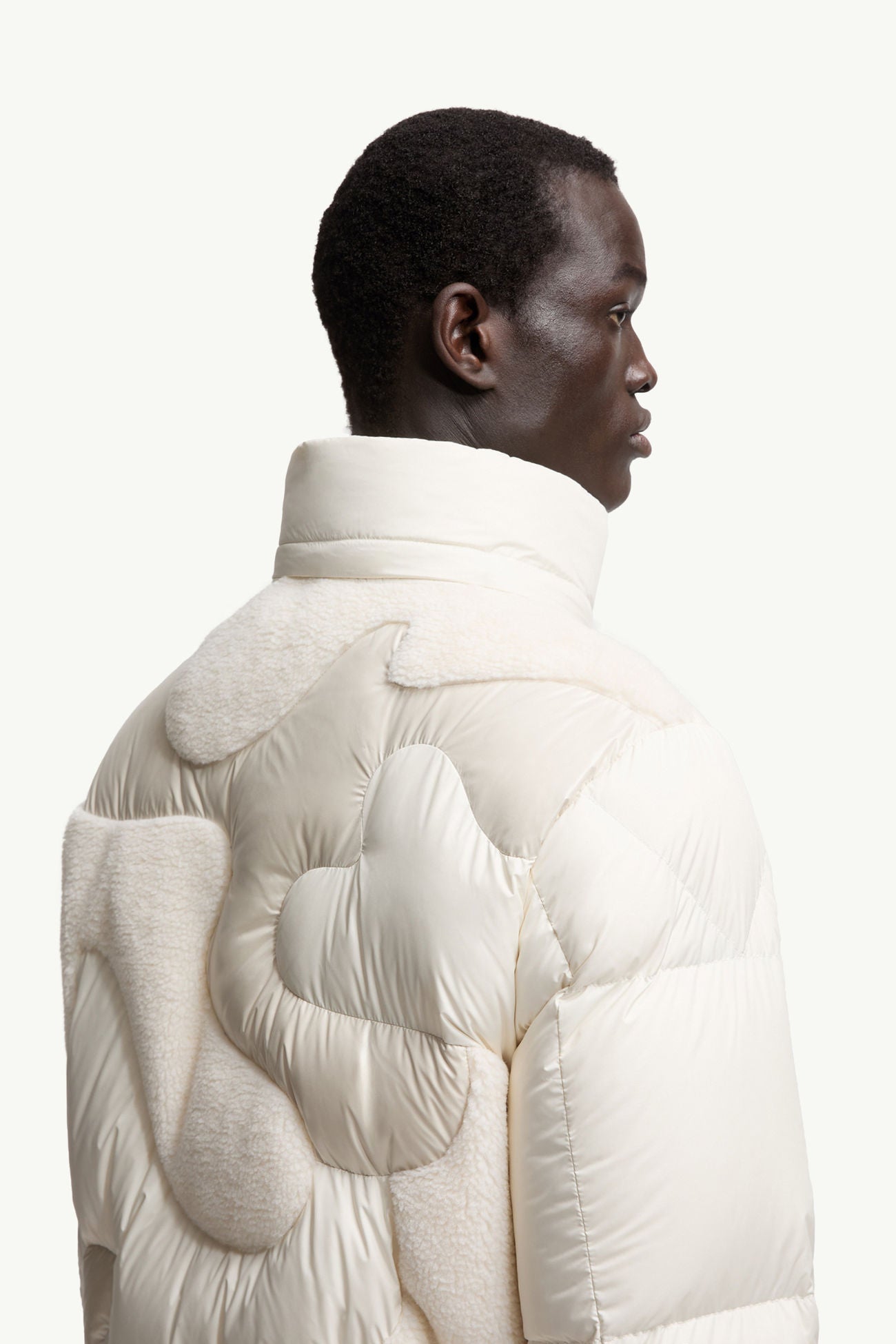 Candes Hooded Teddy Intarsia Short Down Jacket Men White Moncler