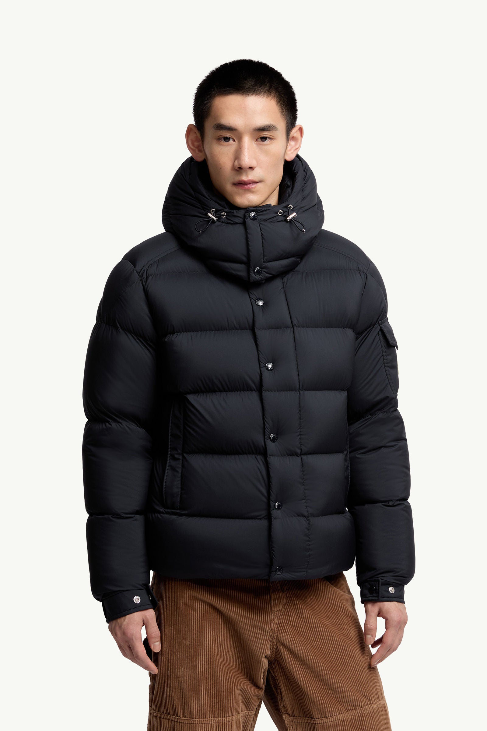 Moncler Maya 70 Hooded Short Down Jacket